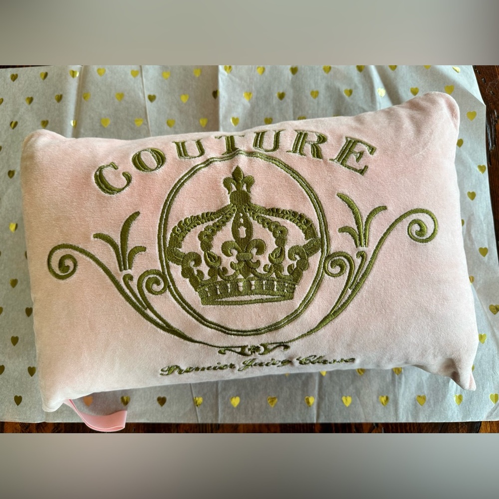 Juicy Couture- travel pillow, blanket, eye mask